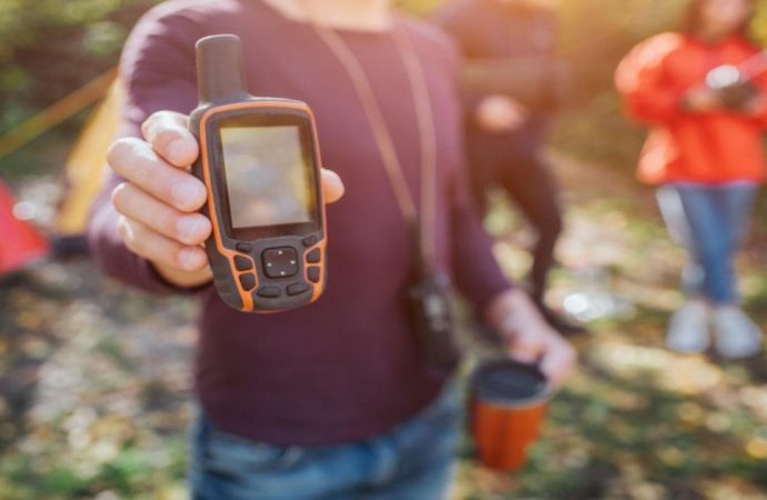 Do Preppers Need A Satellite Phone?